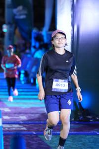 BIB: 4913
                            <button type="button" onclick="openModal(26221368)" class="btn btn-primary btn-sm float-right btn-popup" data-toggle="modal" data-target=".modal-high-quality">
                        <i class="fas fa-shopping-cart"></i> Add to Cart
                    </button>
                                            <button type="button" onclick="isThisMe(26221368, true)" class="btn btn-success btn-sm float-right btn-popup btn-isme hidden" data-toggle="tooltip" data-placement="bottom" title="นี่คือรูปของคุณใช่ไหม คลิกที่นี่เพื่อเอาเข้าอัลบั้ม">
                        <i class="fas fa-plus"></i> Add to album
                    </button>
                    <button type="button" onclick="isThisMe(26221368, false)" class="btn btn-warning btn-sm float-right btn-popup btn-isnotme hidden">
                        <i class="fas fa-ban"></i> Remove from album
                    </button>